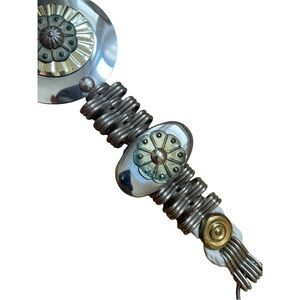 VINTAGE statement white and silver leather metal belt